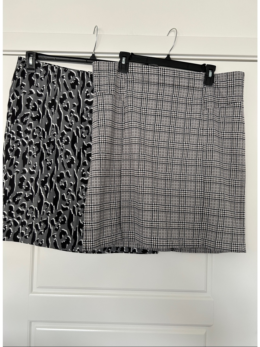 Black and Gray Leopard Print A-Line Skirt